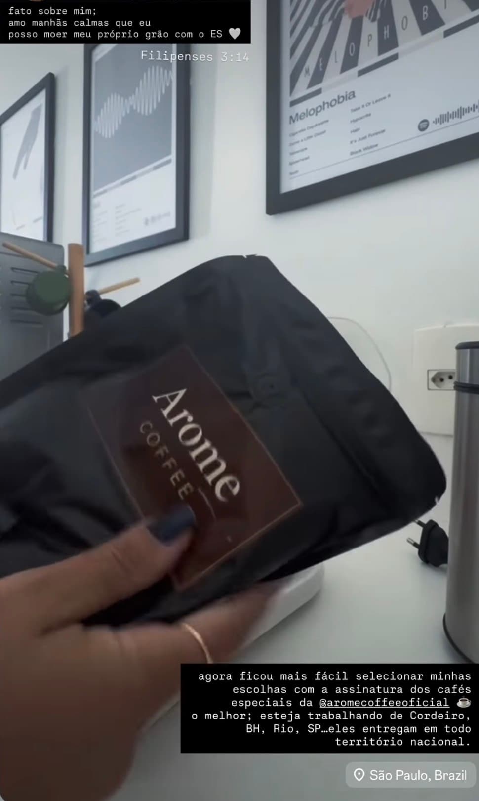 Pedido Arome Coffee chegando em casa